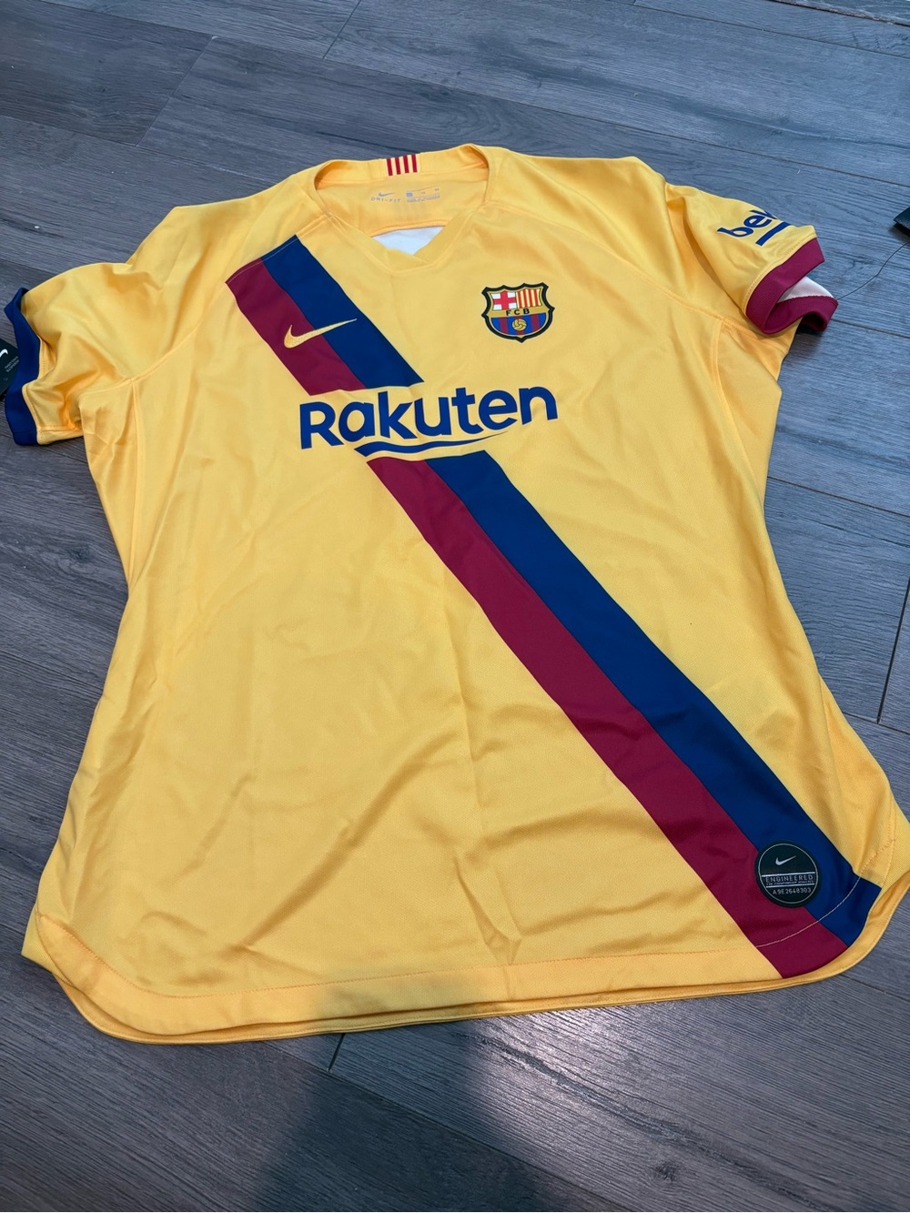 Womens Nike FC Barcelona 2019-2020 Away Jersey Size XL